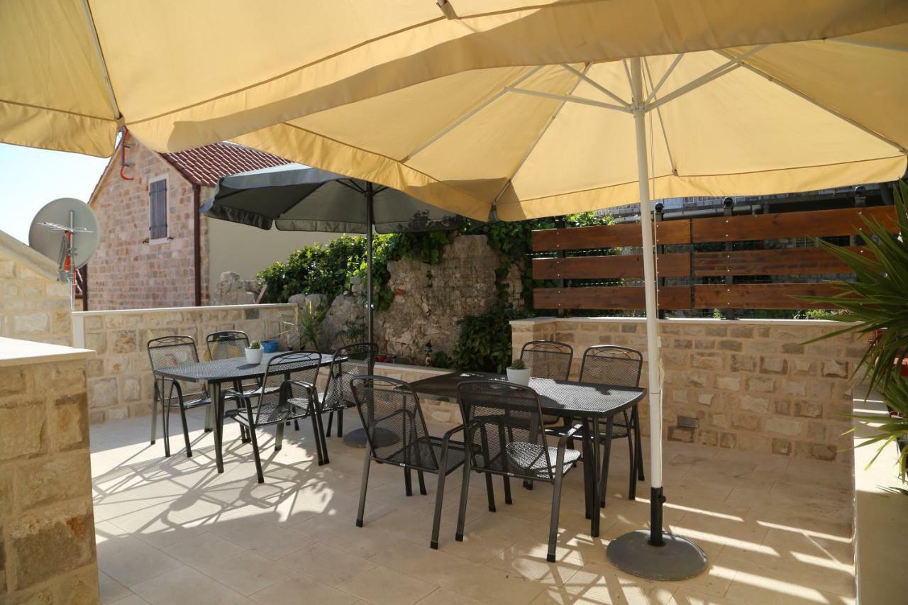 Apartments Lea Hvar Town Exterior foto